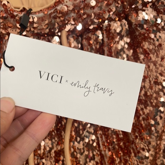 Vici Gold Sequin Sweatpants - Picture 2 of 5